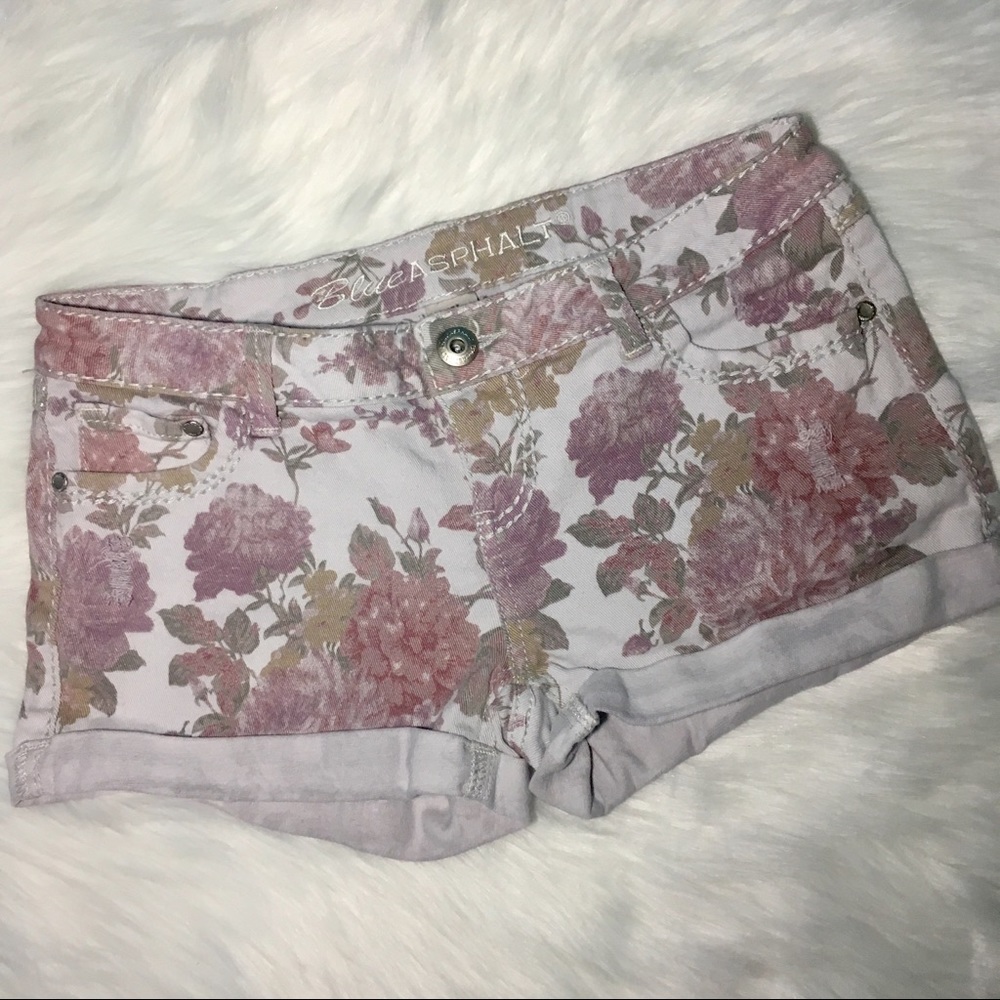 Blue Asphalt 5 floral distressed denim shorts